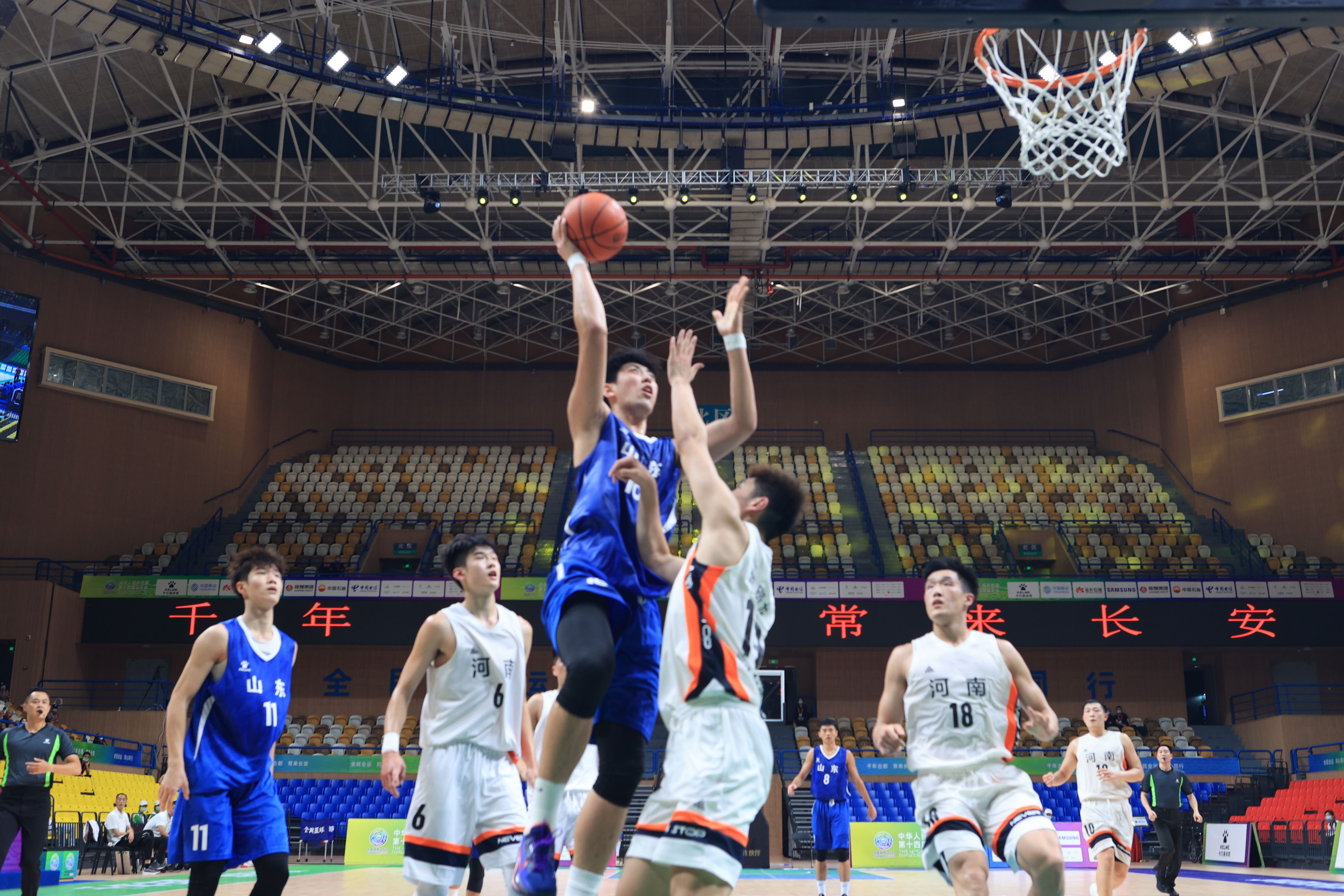 场球员麦卡 场球员麦卡