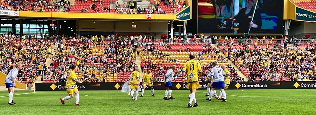 他从后场一 他从后场一